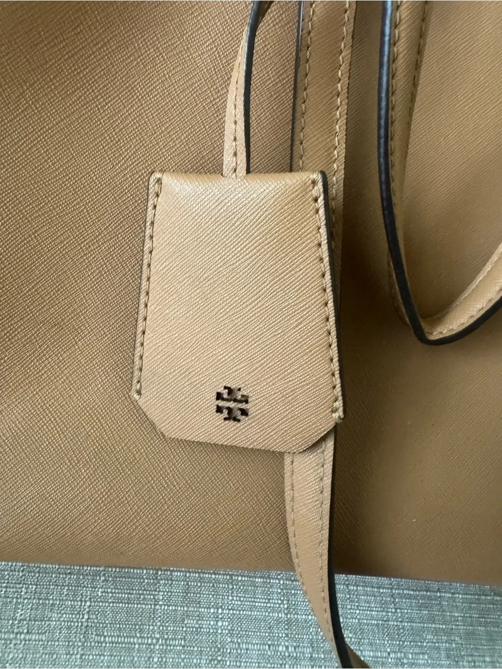 Tory Burch Caramel Tan Leather Tote